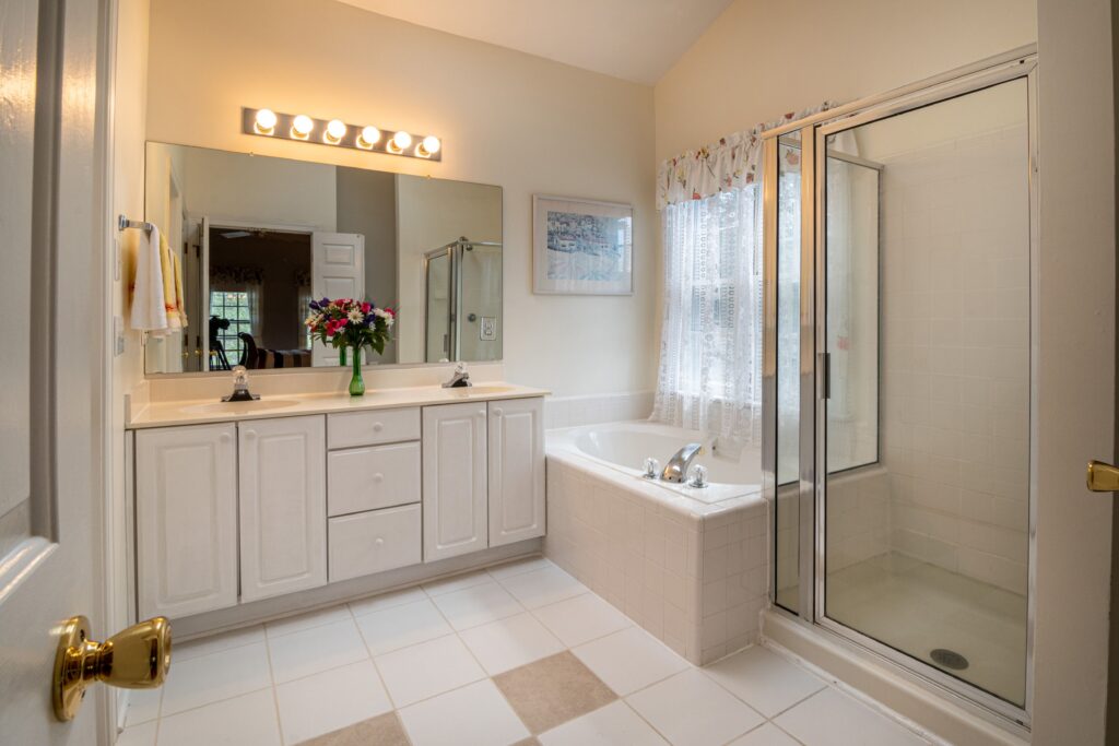 bathroom remodeling mistakes